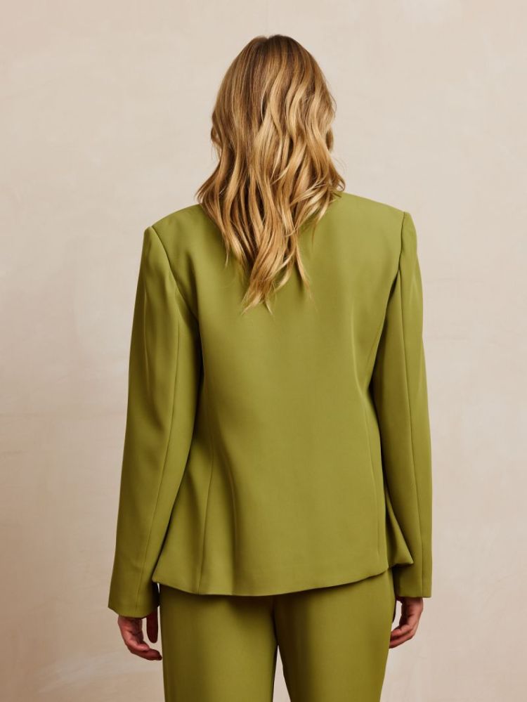 JASMINE OLIVE