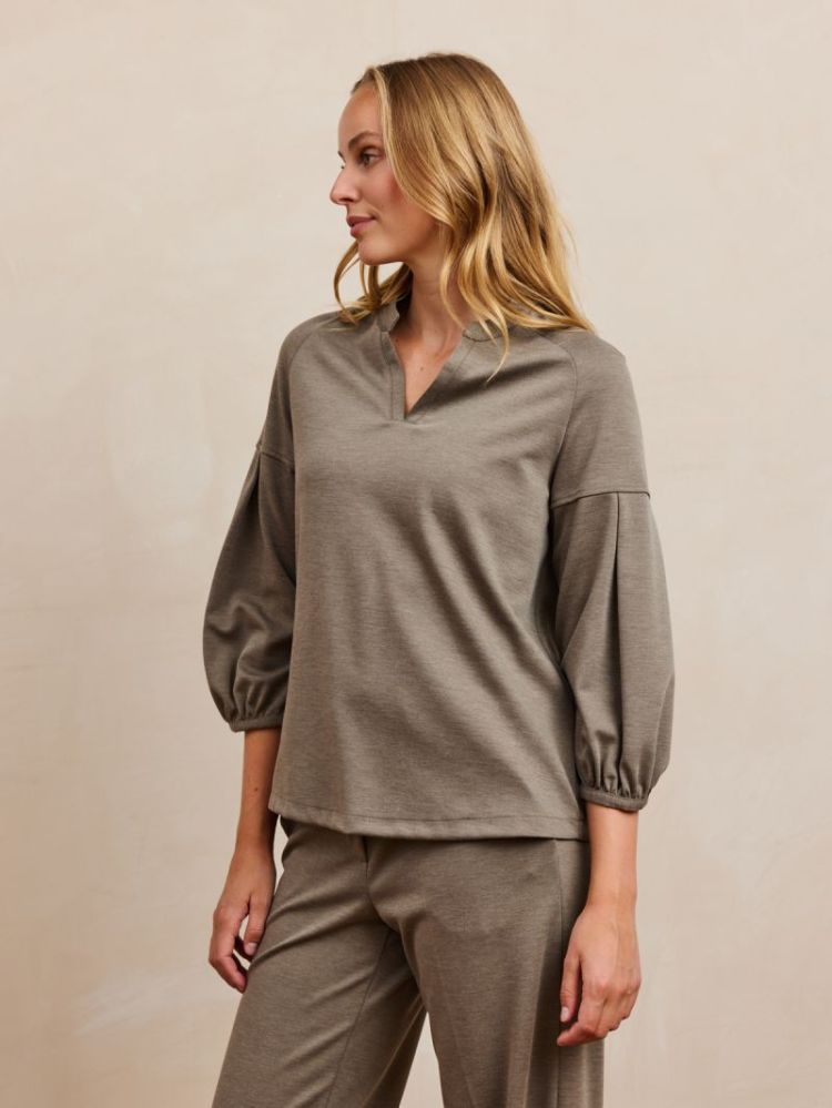 SASKIA TAUPE 170